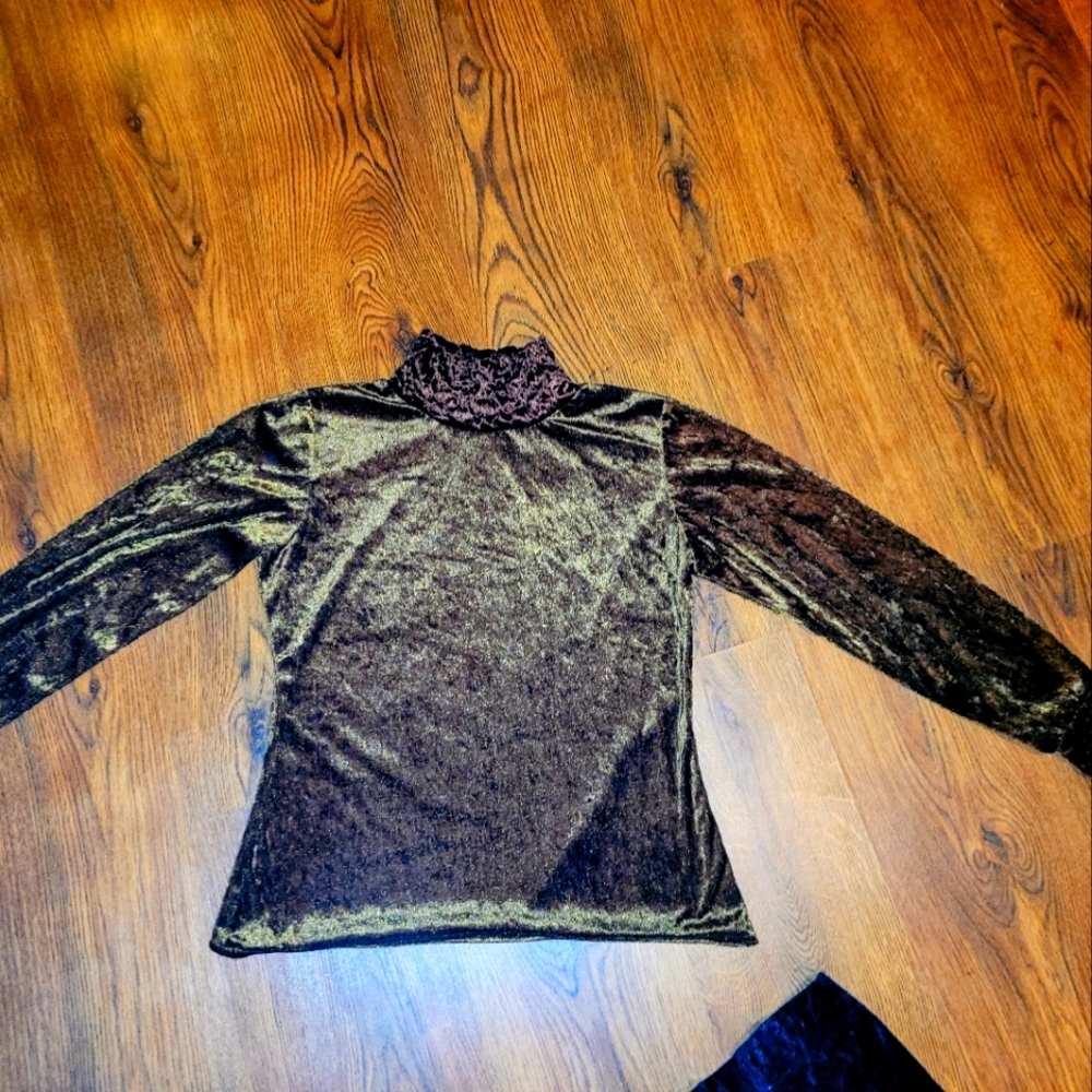 RoughRider Velvet shirt, Size Small